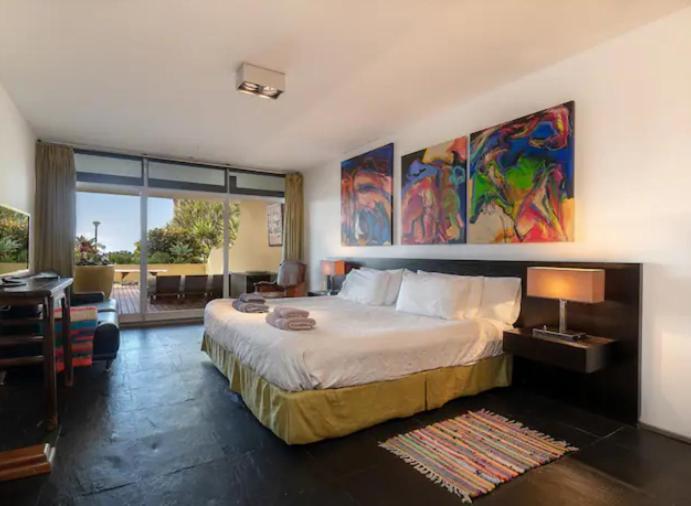 Apartament By The Atlantic 3-bedroom *